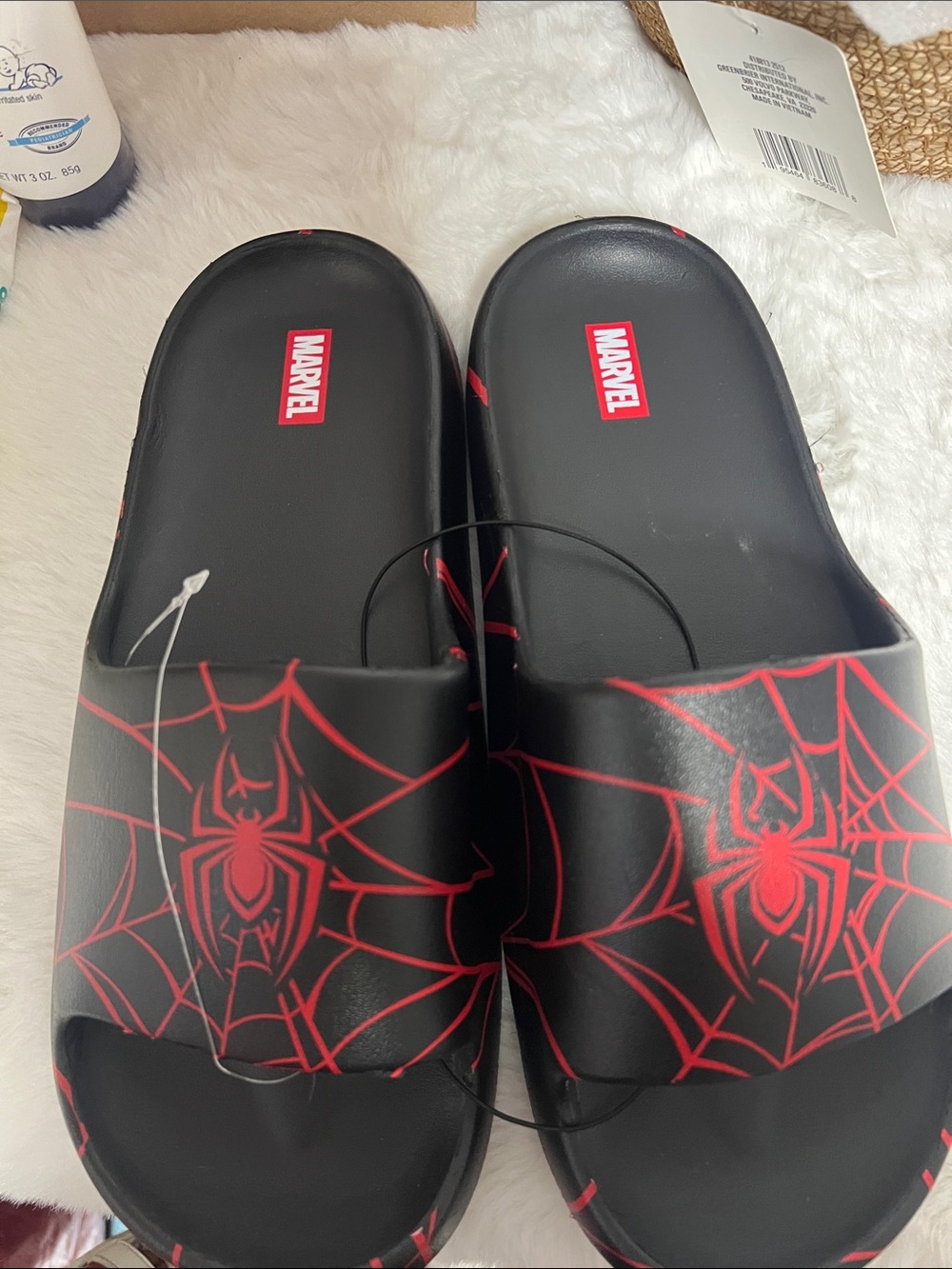 Marvel Men’s Black & Red Spider-Web Slide Sandals
